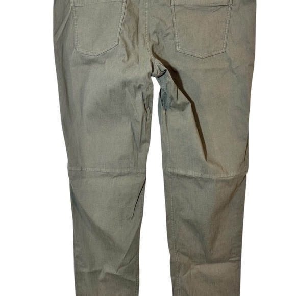 Lululemon ABC Pant Classic 34” - Size 38 - Picture 6 of 9